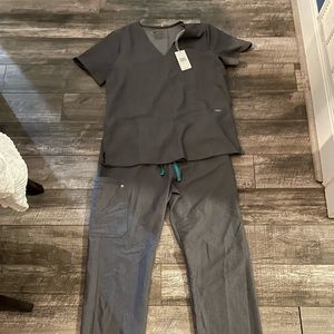 Figs Grey scrubs. Size large top (NWT), large tall pants worn once